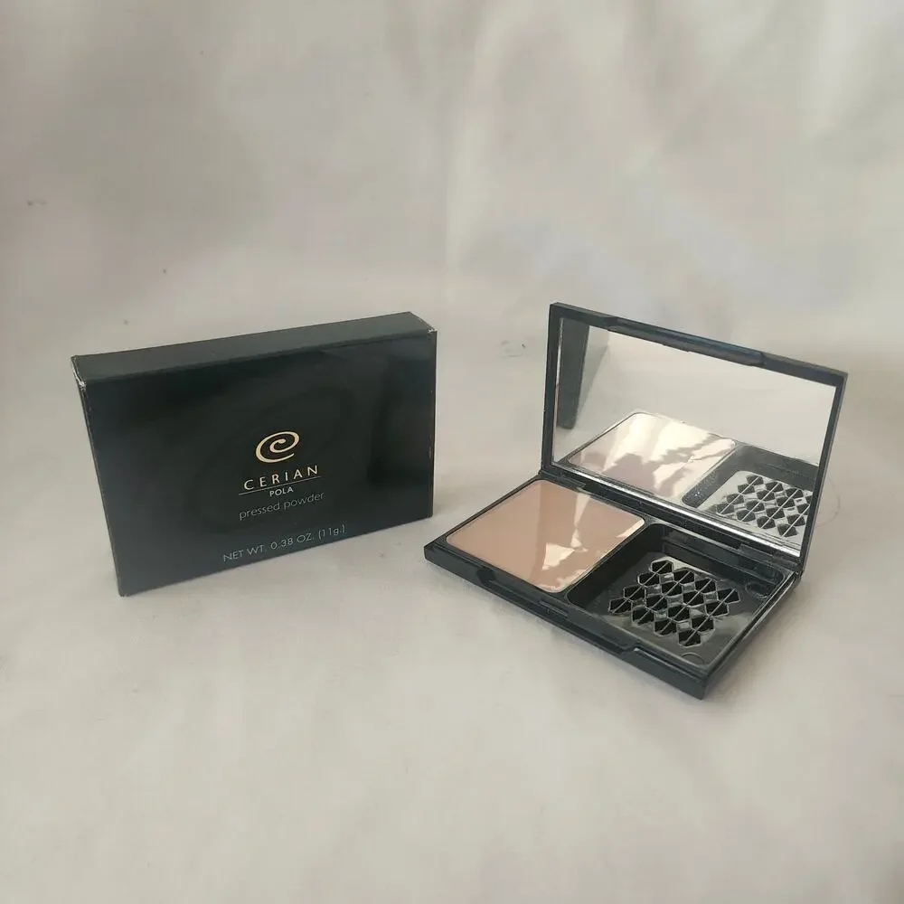 Pressed Powder Pola Cerian .38 Oz Light Peach 42 Mirrored Compact D2